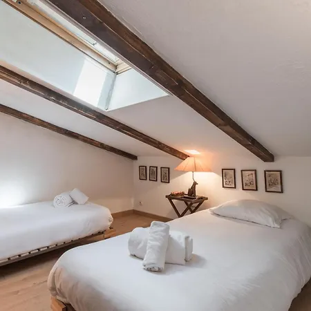 Cristal Des Glaces 2 - De Gailland - Randonnée - Escalade - Chamonix